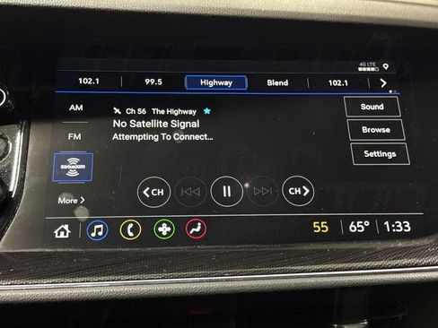 Used 2023 Buick Envision Essence image 14