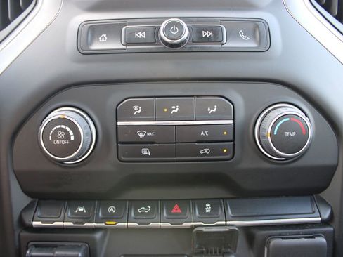 Used 2024 Chevrolet Silverado 1500 W/T w/ Trailering Package AWD/4WD image 43