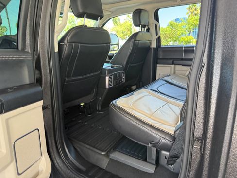 Used 2020 Ford F450 Limited w/ FX4 Off-Road Package image 13