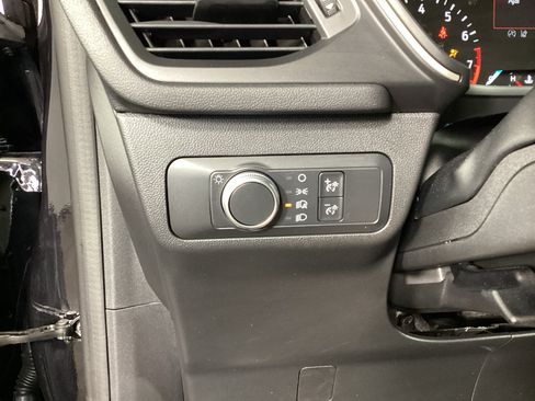 Used 2021 Ford Escape SE w/ Cold Weather Package AWD/4WD image 18