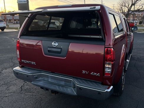 Used 2020 Nissan Frontier SV image 6