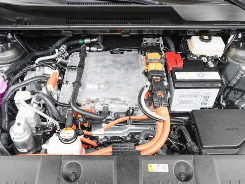 Certified 2026 Toyota bZ AWD/4WD image 29