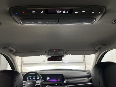 Used 2023 Kia Telluride S AWD/4WD image 25