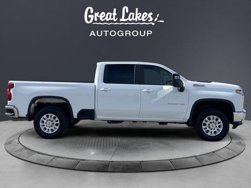 Used 2023 Chevrolet Silverado 2500 LT AWD/4WD image 6