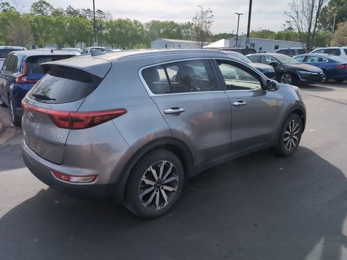 Used 2017 Kia Sportage EX image 7