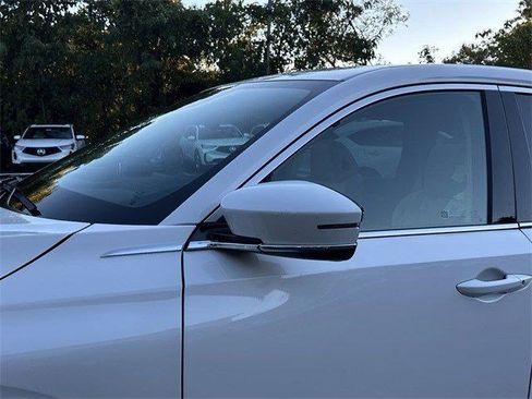 Certified 2026 Acura MDX FWD w/ Technology Package image 12