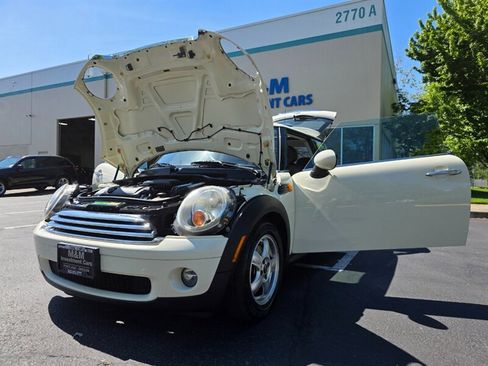Used 2008 MINI Cooper Hardtop w/ Premium Pkg FWD image 25