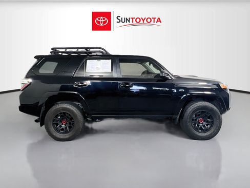 Used 2022 Toyota 4Runner TRD Pro AWD/4WD image 2