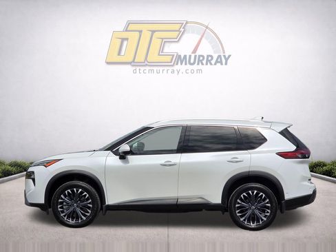 Used 2025 Nissan Rogue SL w/ Tech Package AWD/4WD image 8