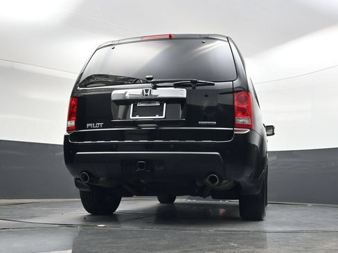 Used 2011 Honda Pilot Touring image 31
