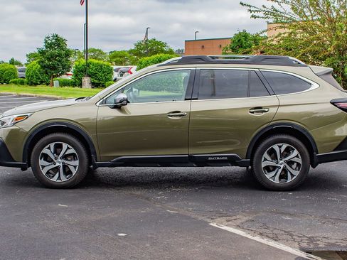 Used 2020 Subaru Outback Touring XT AWD/4WD image 5