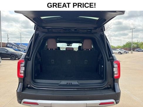 Used 2024 Ford Expedition Limited RWD image 21