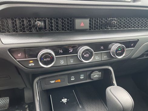 New 2026 Honda CR-V EX image 10