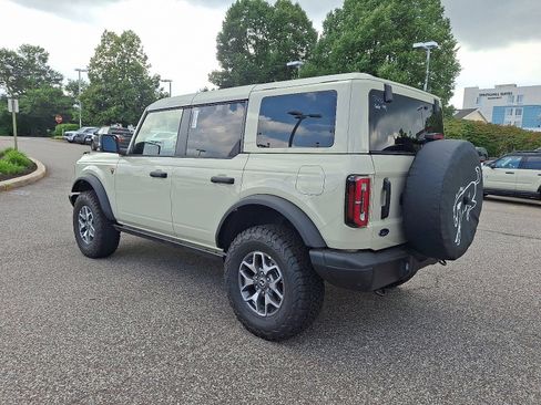 New 2025 Ford Bronco Badlands AWD/4WD image 12