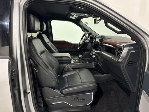 Used 2022 Ford F150 Lariat image 24