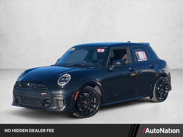 Used 2025 MINI Cooper S FWD image 1