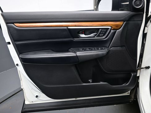Used 2018 Honda CR-V EX-L image 9