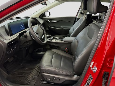 Used 2024 Kia EV6 Wind w/ Wind Technology Package image 13
