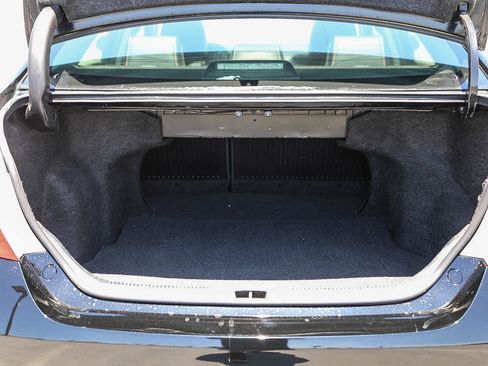 Used 2017 Toyota Camry SE FWD image 25