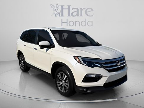 Used 2017 Honda Pilot EX-L image 11