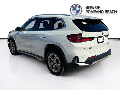 Used 2023 BMW X1 xDrive28i w/ Convenience Package image 5