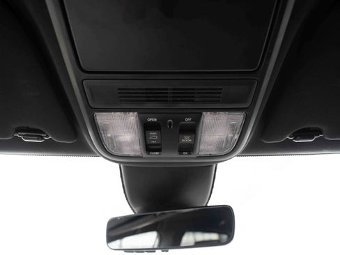 Used 2023 Honda Odyssey Sport image 18