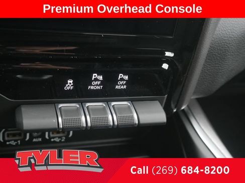 New 2026 RAM 1500 4x4 Crew Cab image 35