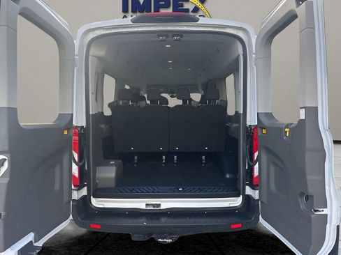 Used 2022 Ford Transit 350 XLT image 25