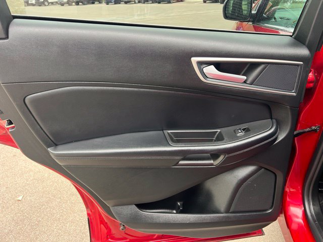 Certified 2024 Ford Edge SEL w/ Convenience Package AWD/4WD image 18