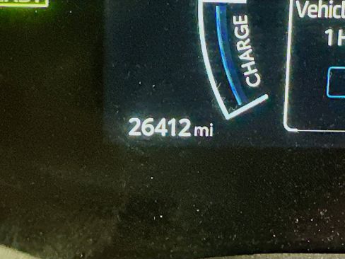 Used 2025 Toyota Camry LE image 19