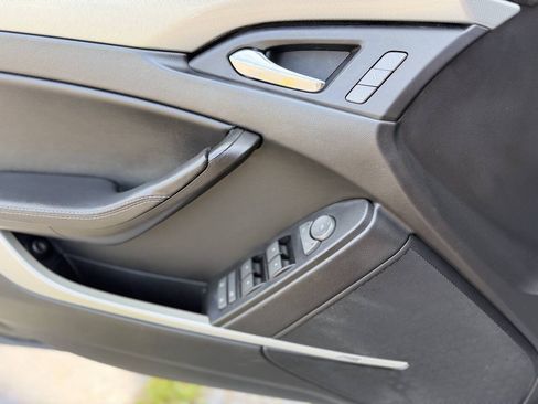 Used 2013 Cadillac CTS Luxury RWD image 18
