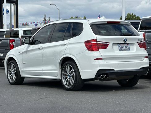 Used 2017 BMW X3 xDrive28i AWD/4WD image 7