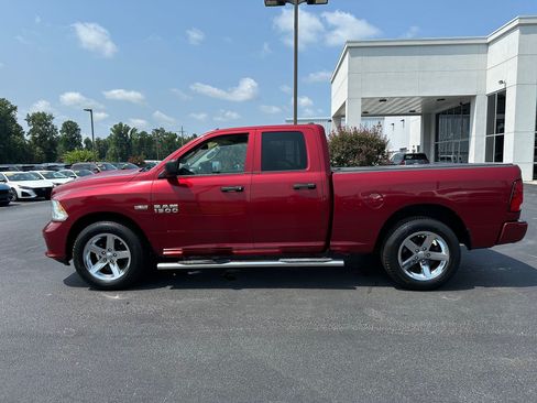 Used 2015 RAM 1500 Express RWD image 8