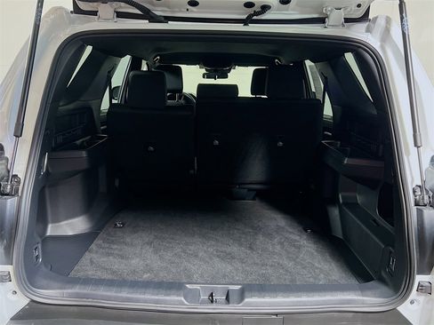 Certified 2025 Toyota 4Runner SR5 image 23