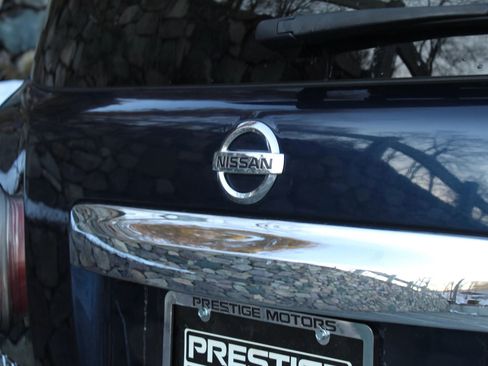 Used 2017 Nissan Armada SL image 45