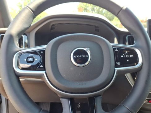 Used 2026 Volvo XC60 B5 Plus w/ Protection Package Premier AWD/4WD image 26
