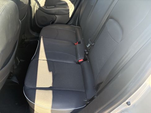Used 2017 FIAT 500X Trekking FWD image 9