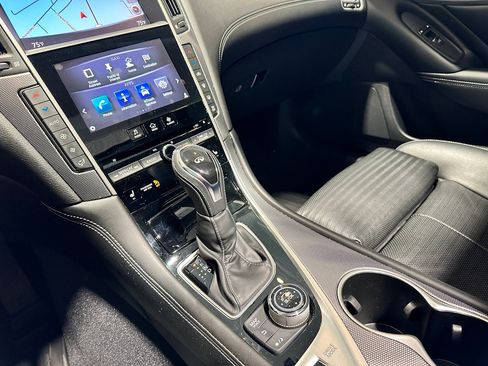 Used 2018 INFINITI Q50 Sport AWD/4WD image 11