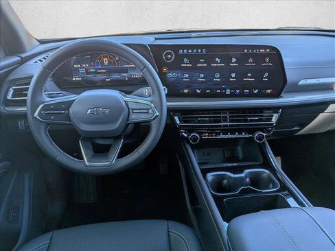 New 2026 Chevrolet Traverse LT w/ Midnight/Sport Edition FWD image 15
