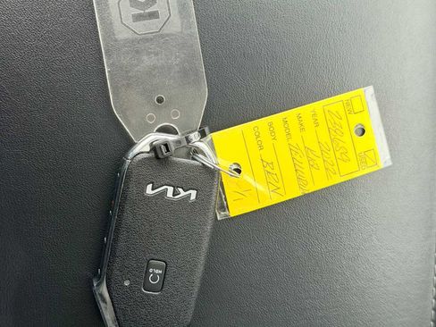 Used 2022 Kia Telluride SX image 34