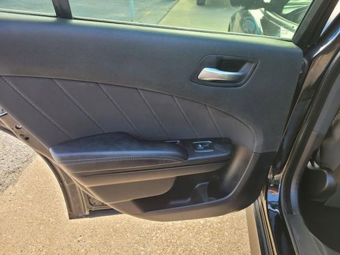 Used 2022 Dodge Charger R/T w/ Blacktop Package RWD image 13