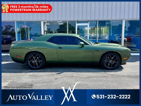 Used 2023 Dodge Challenger R/T w/ Plus Package RWD image 8