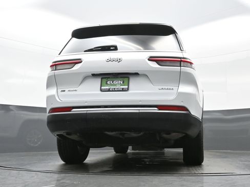 Used 2022 Jeep Grand Cherokee L Laredo w/ Luxury Tech Group I AWD/4WD image 28