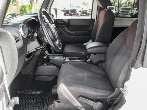 Used 2015 Jeep Wrangler Sport w/ Quick Order Package 24S image 18