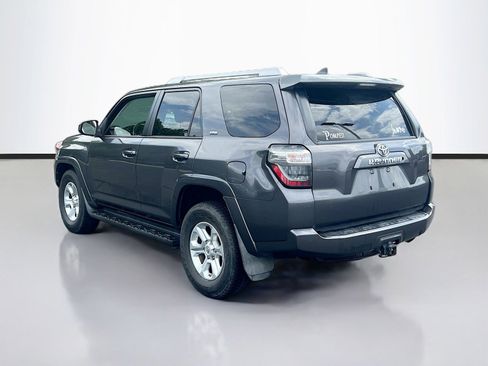 Used 2018 Toyota 4Runner SR5 RWD image 5