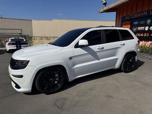 Used 2014 Jeep Grand Cherokee SRT w/ Trailer Tow Group IV AWD/4WD image 6