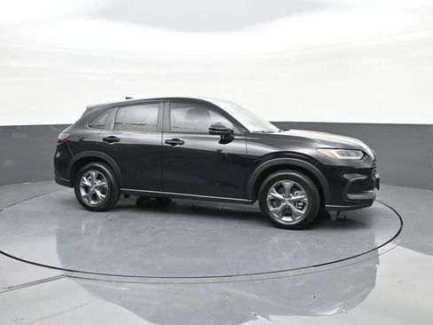 Certified 2026 Honda HR-V LX image 17