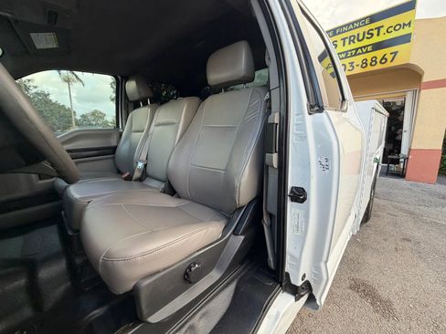 Used 2019 Ford F350 2WD SuperCab XL w/ XL Value Package image 12