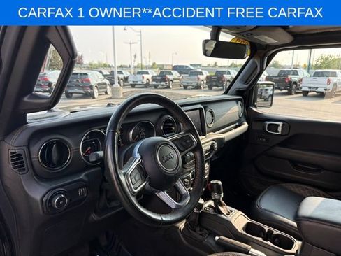 Used 2023 Jeep Wrangler Unlimited Sahara AWD/4WD image 16