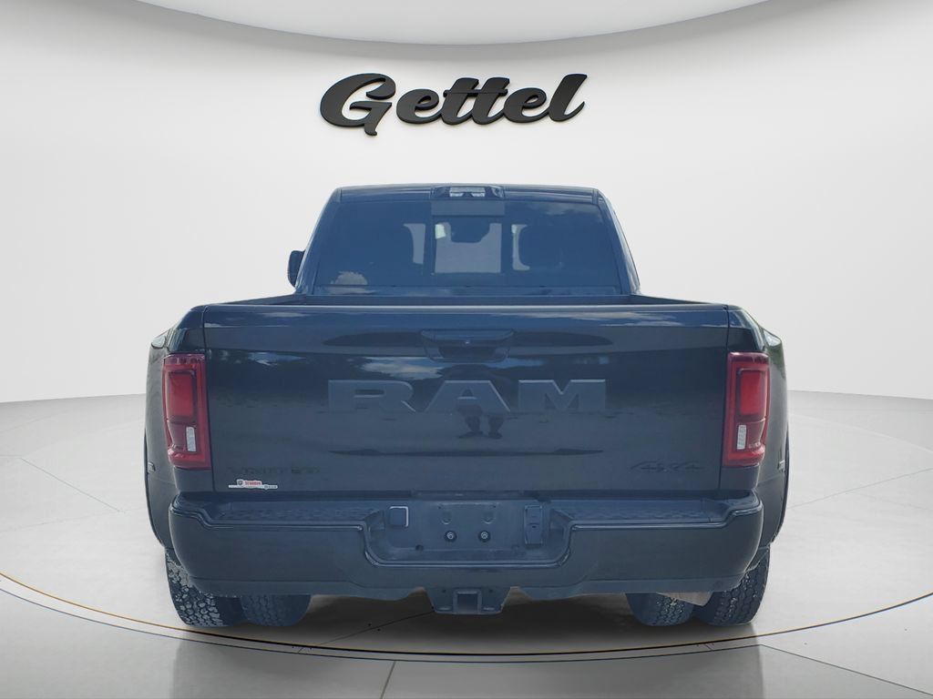 Used 2025 RAM 3500 Limited AWD/4WD image 6